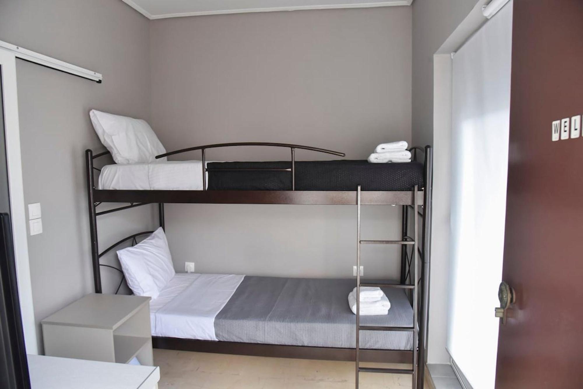 Tiny Rooftop Apartment Афины Экстерьер фото