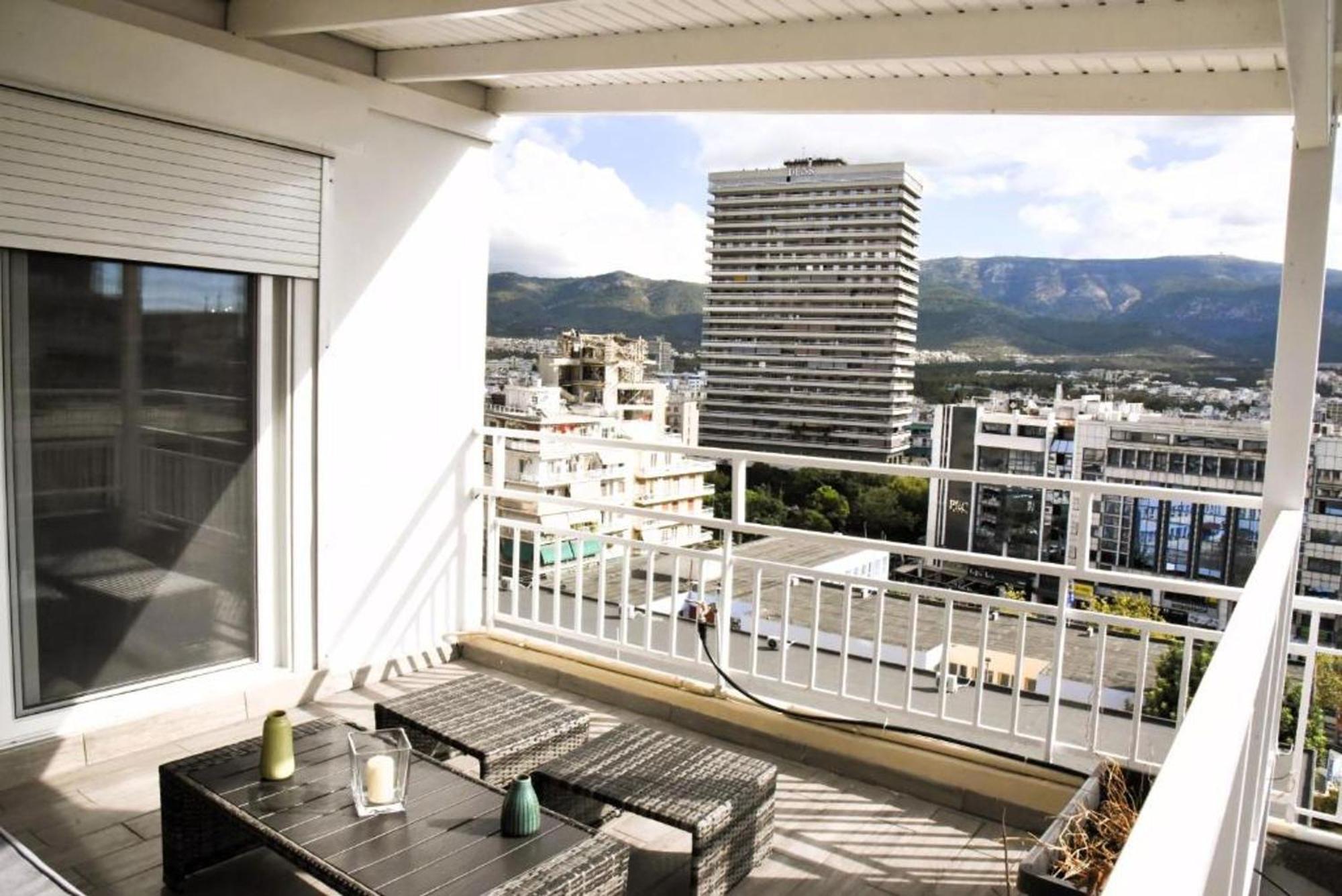 Tiny Rooftop Apartment Афины Экстерьер фото