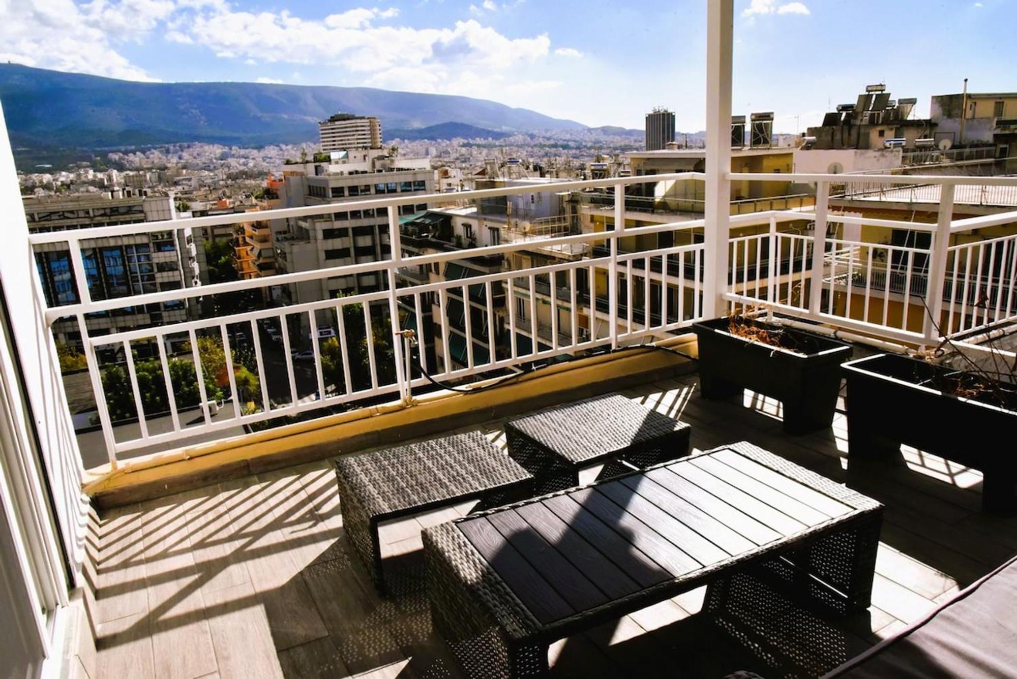 Tiny Rooftop Apartment Афины Экстерьер фото